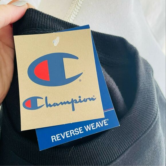 Champion C-Life Cropped Sweatshirt Reverse Weave Crew Graphic Script Spellout XS - Picture 5 of 11